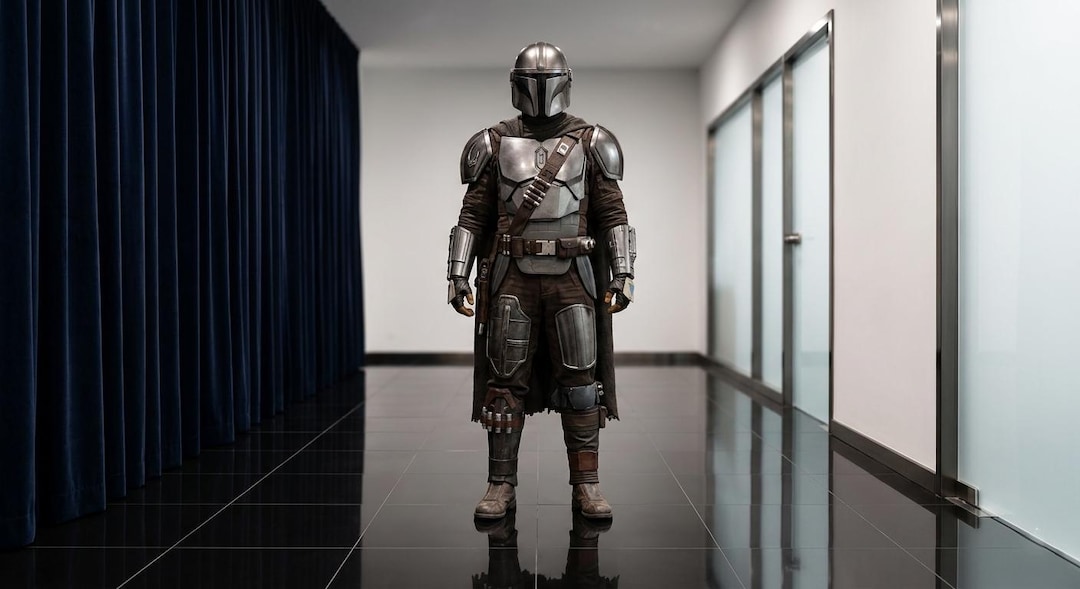 Din Djarin Mandalorian full armor costume